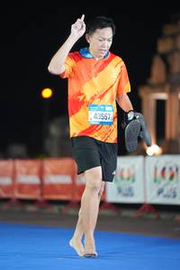 BIB: 43557, 010
                            <button type="button" onclick="openModal(19774837)" class="btn btn-primary btn-sm float-right btn-popup" data-toggle="modal" data-target=".modal-high-quality">
                        <i class="fas fa-shopping-cart"></i> Add to Cart
                    </button>
                                            <button type="button" onclick="isThisMe(19774837, true)" class="btn btn-success btn-sm float-right btn-popup btn-isme hidden" data-toggle="tooltip" data-placement="bottom" title="นี่คือรูปของคุณใช่ไหม คลิกที่นี่เพื่อเอาเข้าอัลบั้ม">
                        <i class="fas fa-plus"></i> Add to album
                    </button>
                    <button type="button" onclick="isThisMe(19774837, false)" class="btn btn-warning btn-sm float-right btn-popup btn-isnotme hidden">
                        <i class="fas fa-ban"></i> Remove from album
                    </button>